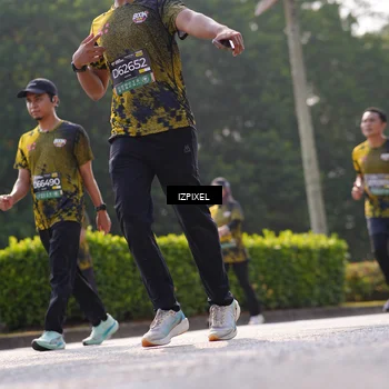 Runner Photo 6575255