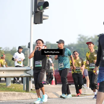 Runner Photo 6575288