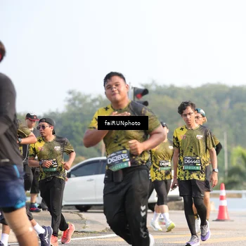 Runner Photo 6575295