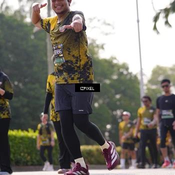 Runner Photo 6575309