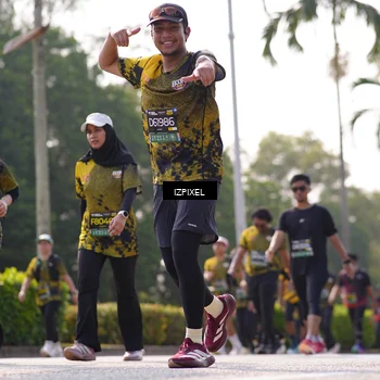 Runner Photo 6575312