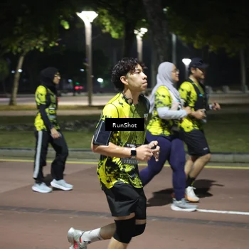 Runner Photo 6575323
