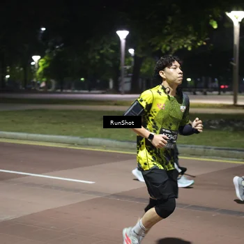 Runner Photo 6575325