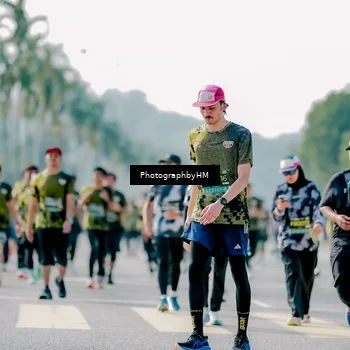 Runner Photo 6575336