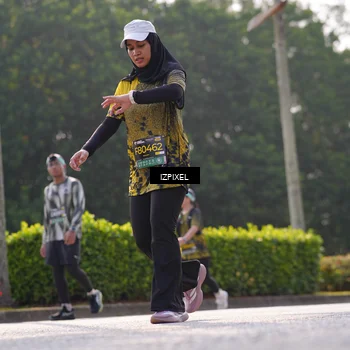 Runner Photo 6575343