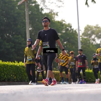 Runner Photo 6575375