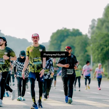 Runner Photo 6575378
