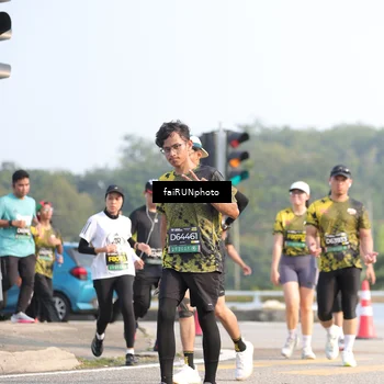 Runner Photo 6575426