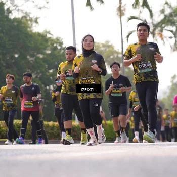 Runner Photo 6575435