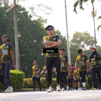 Runner Photo 6575571