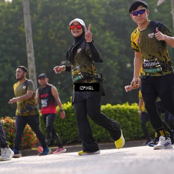 Runner Photo 6575647