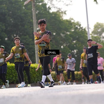 Runner Photo 6575682