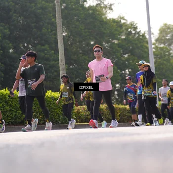 Runner Photo 6575759