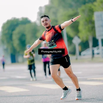 Runner Photo 6575774