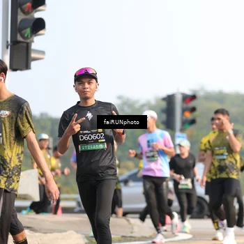 Runner Photo 6575834