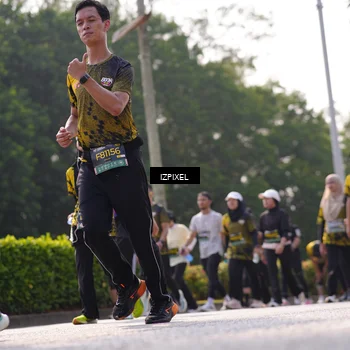 Runner Photo 6575839