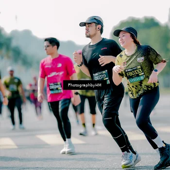 Runner Photo 6575859