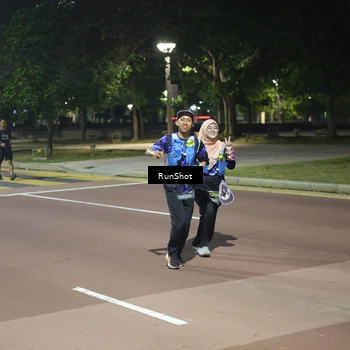 Runner Photo 6575873