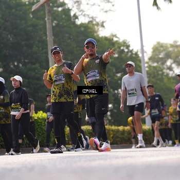 Runner Photo 6575882