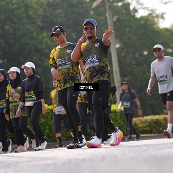 Runner Photo 6575915