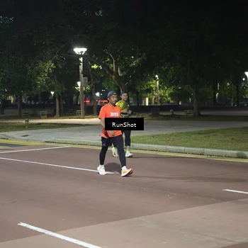 Runner Photo 6576020