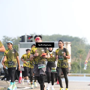 Runner Photo 6576045