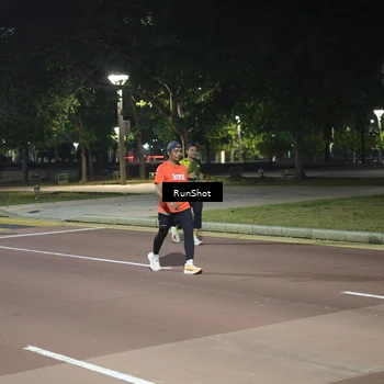 Runner Photo 6576057