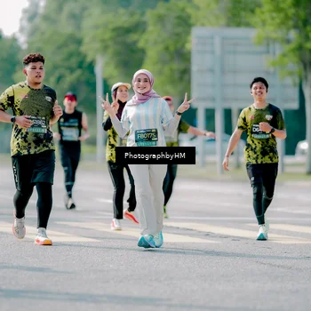 Runner Photo 6576059