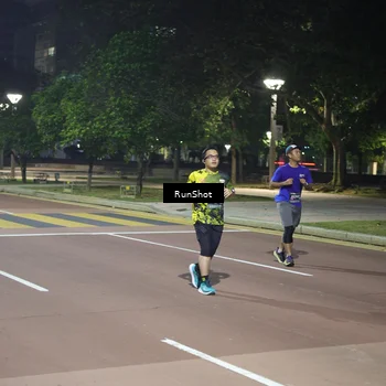 Runner Photo 6576060