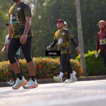 Runner Photo 6576064