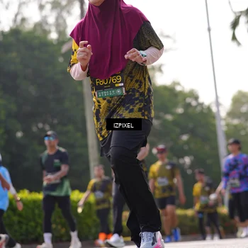 Runner Photo 6576087