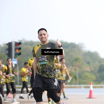 Runner Photo 6576094