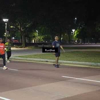 Runner Photo 6576102