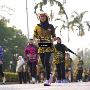 Runner Photo 6576145