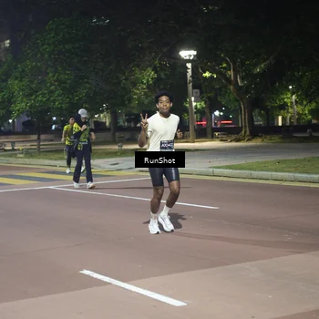 Runner Photo 6576147