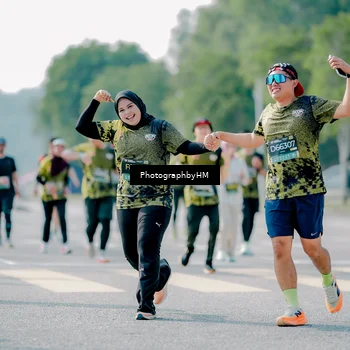 Runner Photo 6576162