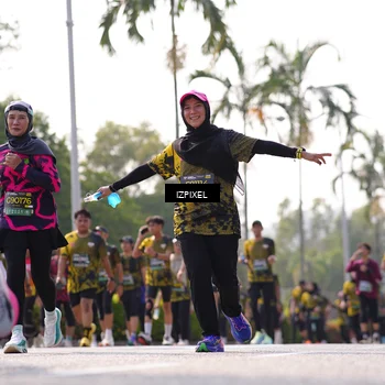 Runner Photo 6576186