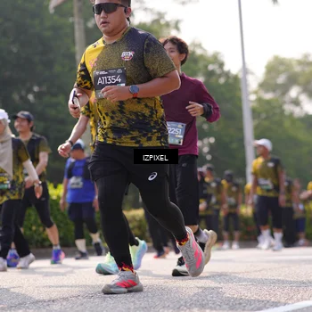 Runner Photo 6576270
