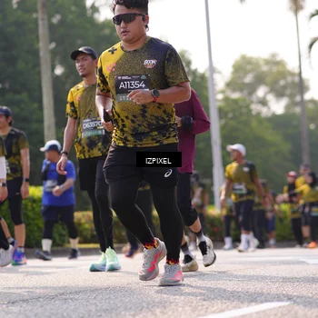 Runner Photo 6576281