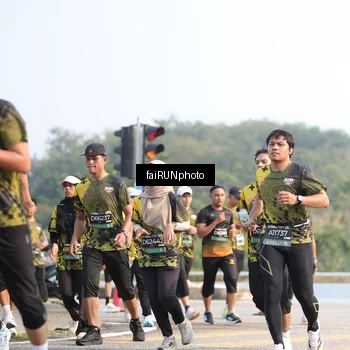Runner Photo 6576342