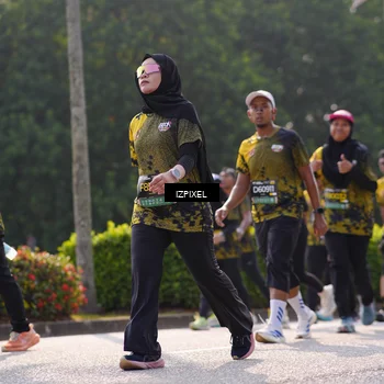 Runner Photo 6576349