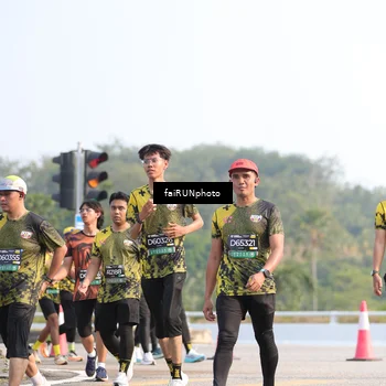 Runner Photo 6576435