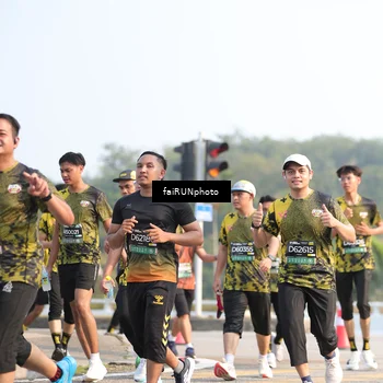 Runner Photo 6576450