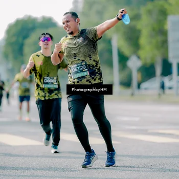 Runner Photo 6576489