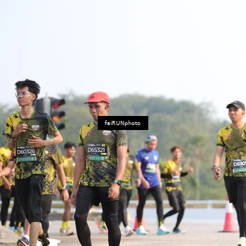 Runner Photo 6576498