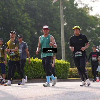 Runner Photo 6576510