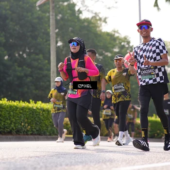 Runner Photo 6576545