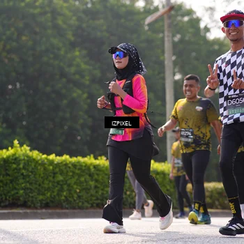 Runner Photo 6576601