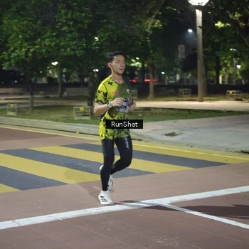Runner Photo 6576633