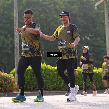 Runner Photo 6576641